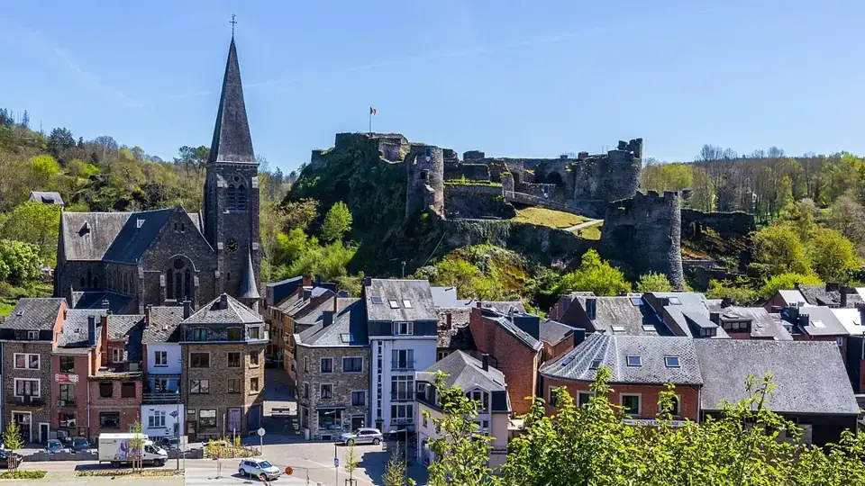 Burchtruïne van La Roche